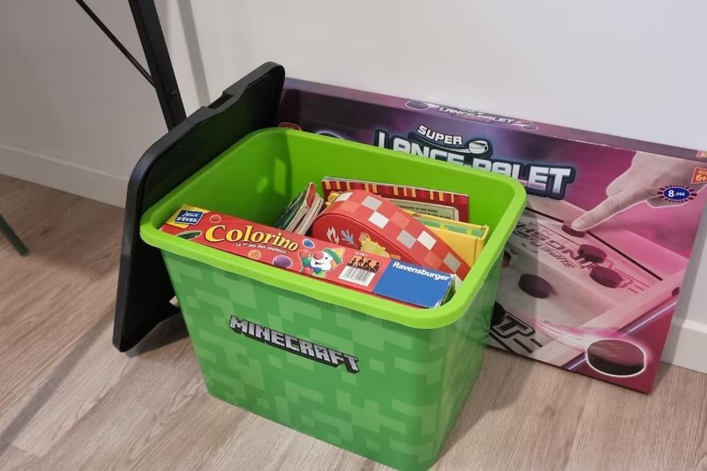Belle Maison Climatisee Renovee Pac-Man Entre Collegues, Amis, Famille - Barbecue - Netflix - Prime - Baby Foot 50Cts Saint-Seurin-sur-l'Isle Экстерьер фото